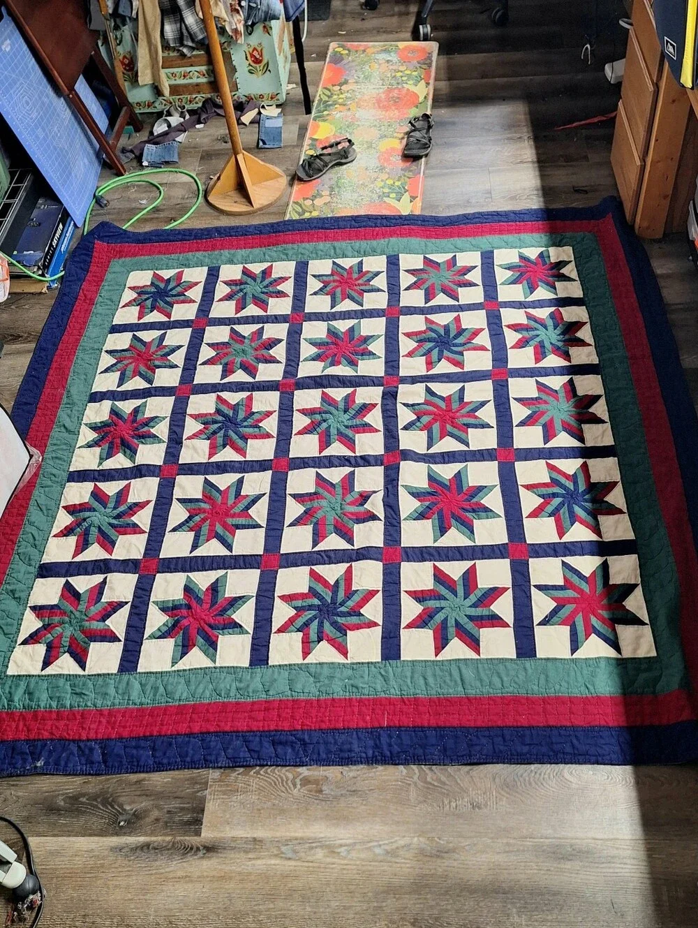 Handmade Vintage "LeMoyne Star or Blazing Star" Patriotic Quilt, 80 X 80 - Picture 1 of 13